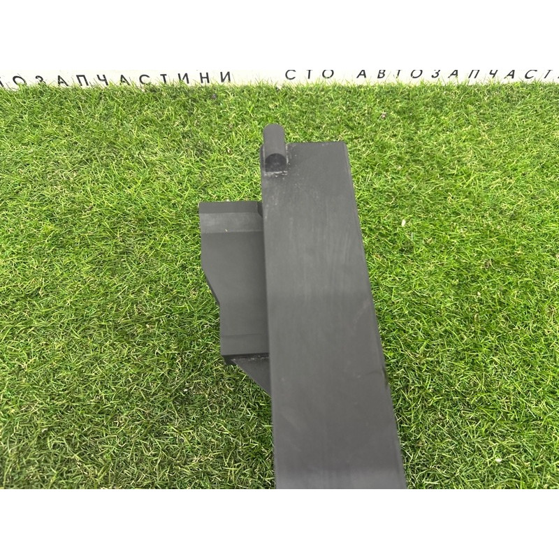 Рамка радиатора (кузов и элементы) BMW 7-series F01 2011 3.0 N54 17117804617