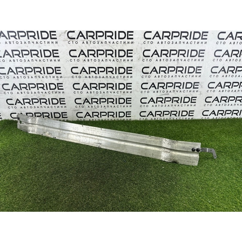 Усилитель бампера (наружные элементы кузова) AUDI Q5 8R 2010 3.2 CALB 8R0807113B