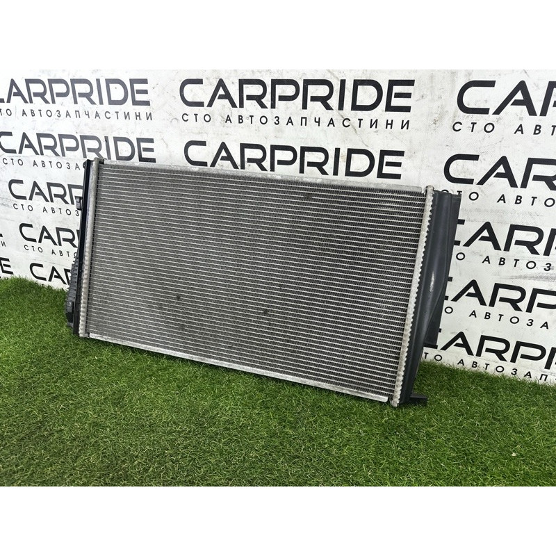 Радіатор охолодження (система охолодження) BMW 3-series F30 2015 2.0 17118672104