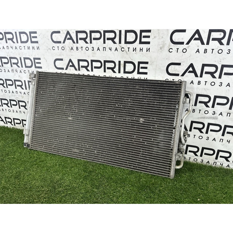 Радіатор кондиціонера (обігрів та кондиціювання.) BMW 3-series F30 2015 2.0 64506804722