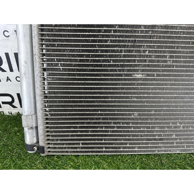 Радіатор кондиціонера (обігрів та кондиціювання.) BMW 3-series F30 2015 2.0 64506804722