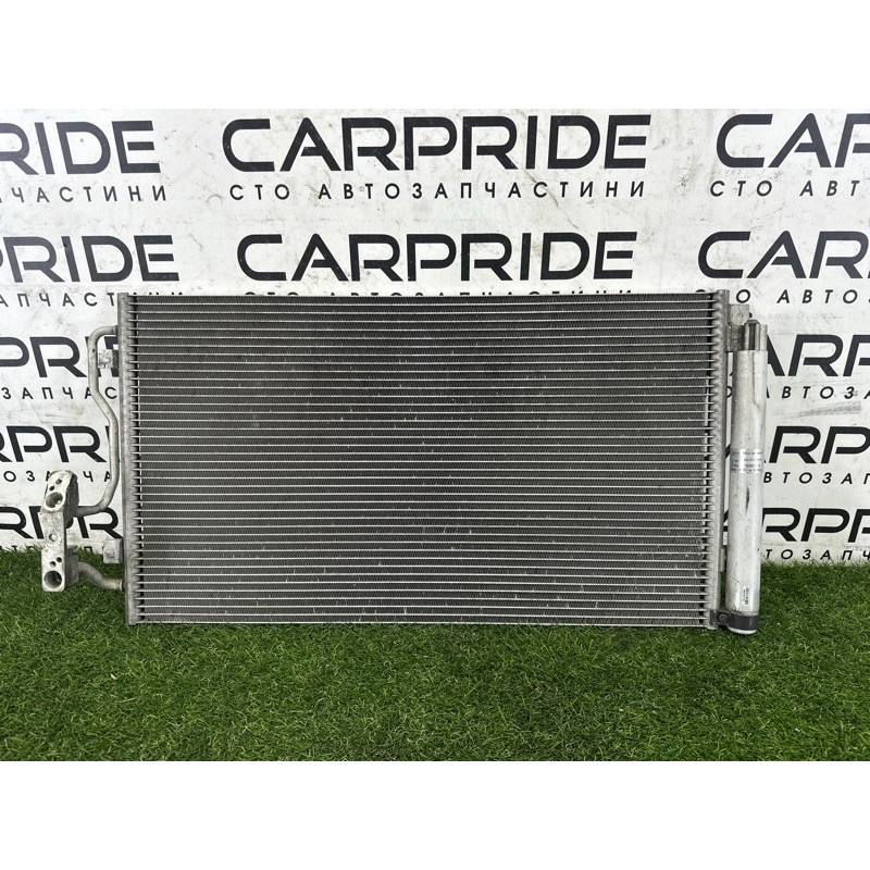 Радіатор кондиціонера (обігрів та кондиціювання.) BMW 3-series F30 2015 2.0 64506804722