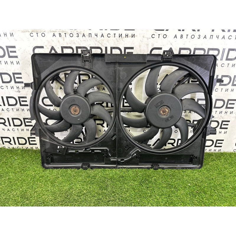 Вентилятор охлаждения радиатора (система охлаждения) AUDI Q5 8R 2010 3.2 CALB 8K0121207A