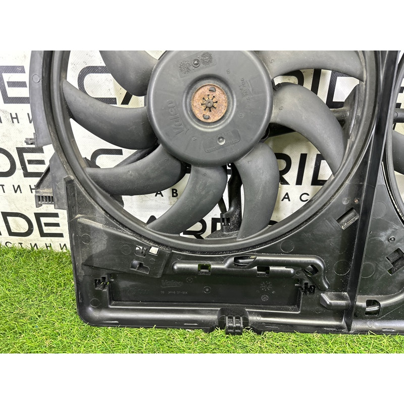 Вентилятор охлаждения радиатора (система охлаждения) AUDI Q5 8R 2010 3.2 CALB 8K0121207A