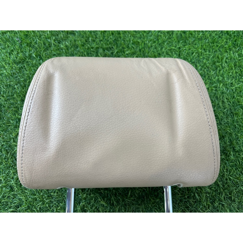 Підголівник (салон) Volkswagen Touareg 7L 2004 3.2 7L6881902ABNVU