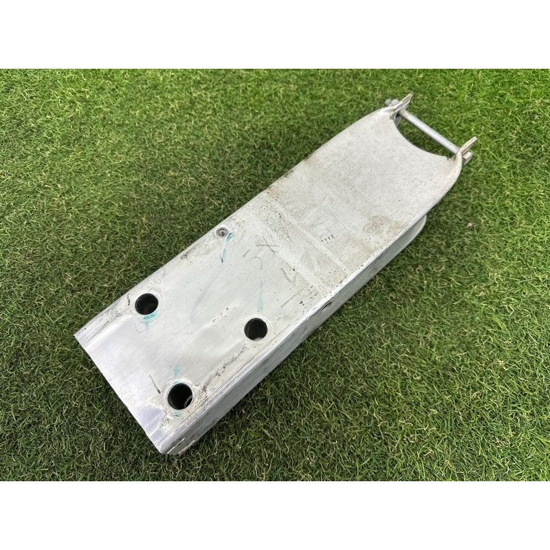 Кронштейн усилителя бампера (стекла и зеркала) BMW X3 F25 2012 3.0 51647274659