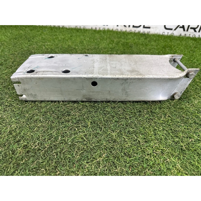 Кронштейн усилителя бампера (стекла и зеркала) BMW X3 F25 2012 3.0 51647274659