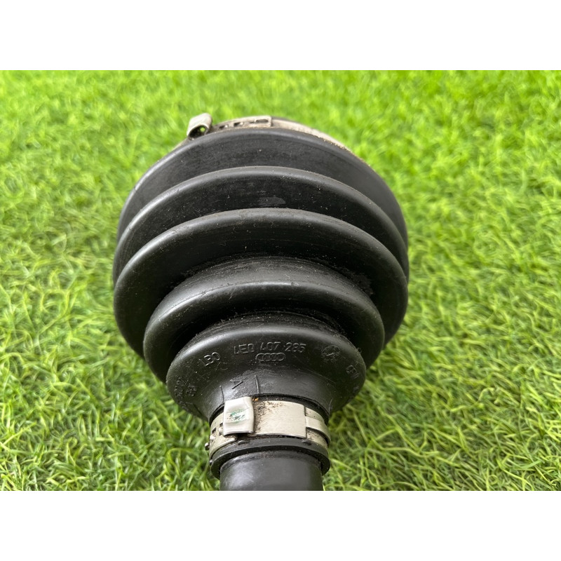 Привід (трансмісія) Audi A6 C6 4F0407272J