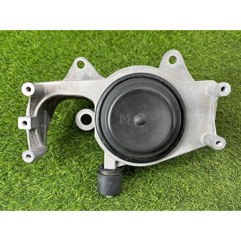 Подушка двигателя (двигатель и элементы) Nissan Rogue T33 2023 1.5 KR15DDT 112206RC1A