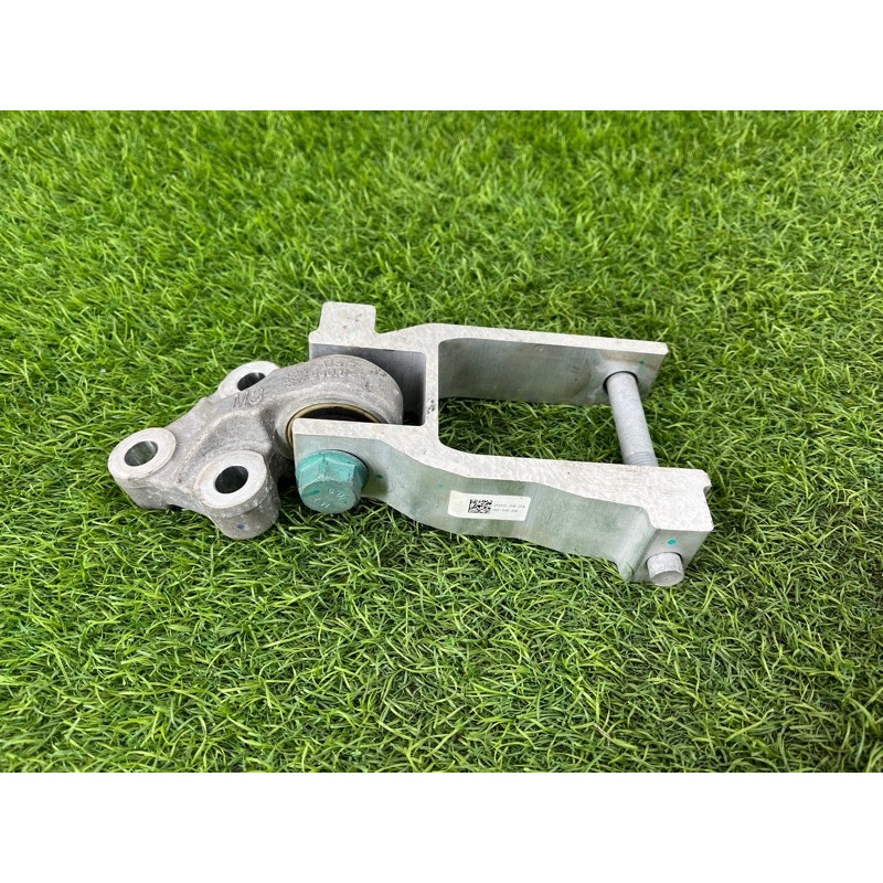 Подушка двигателя (двигатель и элементы) Nissan Rogue T33 2023 1.5 KR15DDT 113326RC0A