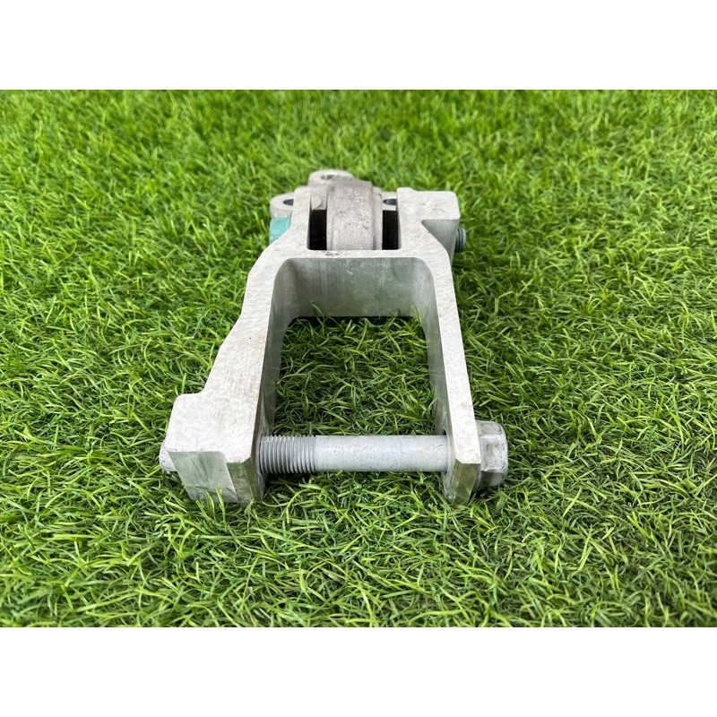 Подушка двигателя (двигатель и элементы) Nissan Rogue T33 2023 1.5 KR15DDT 113326RC0A