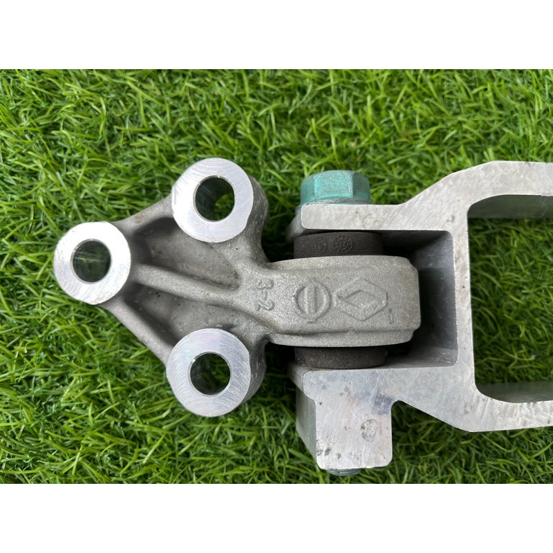 Подушка двигателя (двигатель и элементы) Nissan Rogue T33 2023 1.5 KR15DDT 113326RC0A