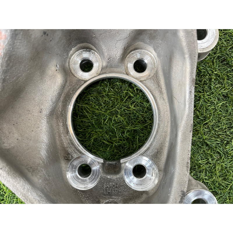 Поворотный кулак (подвеска) Nissan Rogue T33 2023 1.5 KR15DDT 400156RR0A