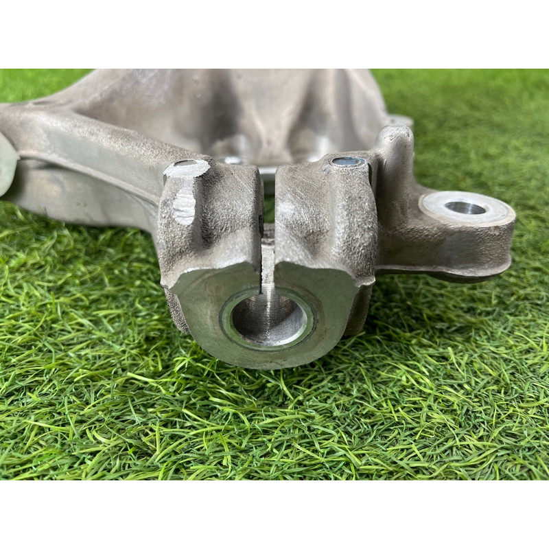 Поворотный кулак (подвеска) Nissan Rogue T33 2023 1.5 KR15DDT 400156RR0A