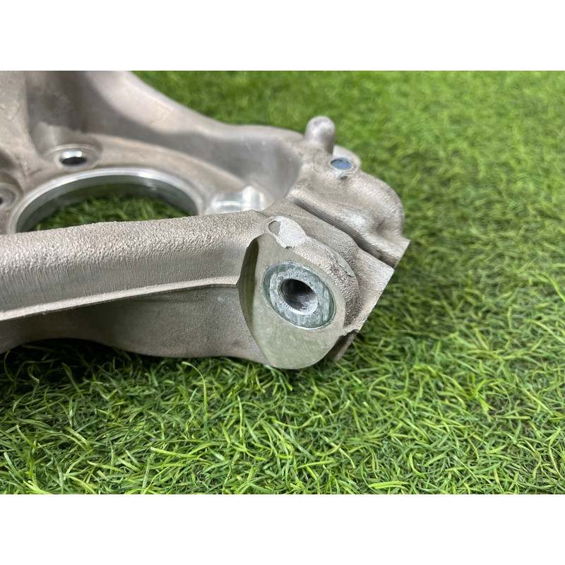 Поворотный кулак (подвеска) Nissan Rogue T33 2023 1.5 KR15DDT 400156RR0A