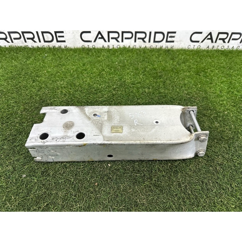 Кронштейн усилителя бампера (стекла и зеркала) BMW X3 F25 2012 3.0 51647274660