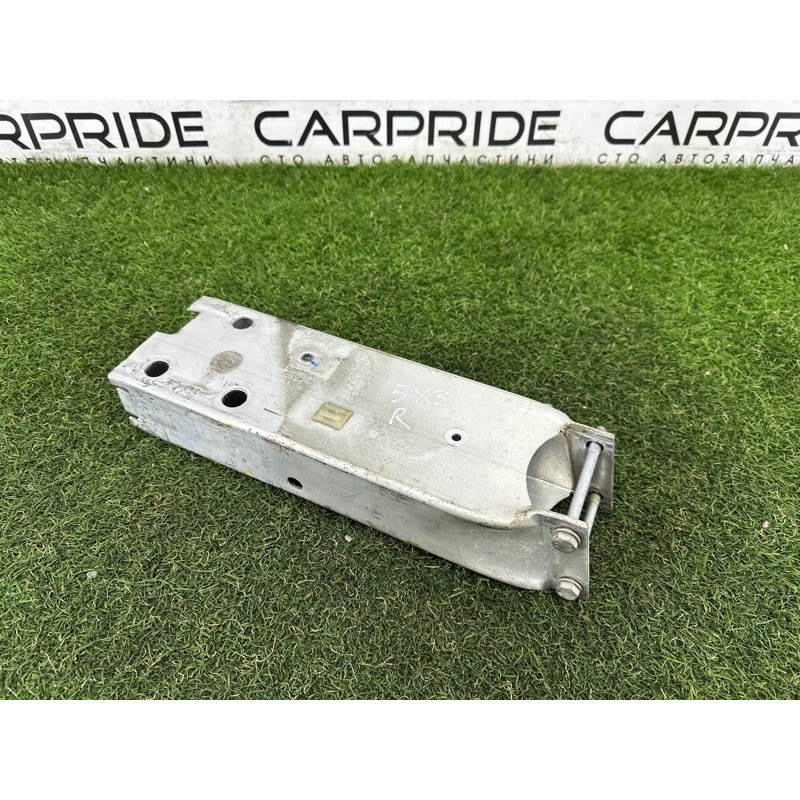 Кронштейн усилителя бампера (стекла и зеркала) BMW X3 F25 2012 3.0 51647274660