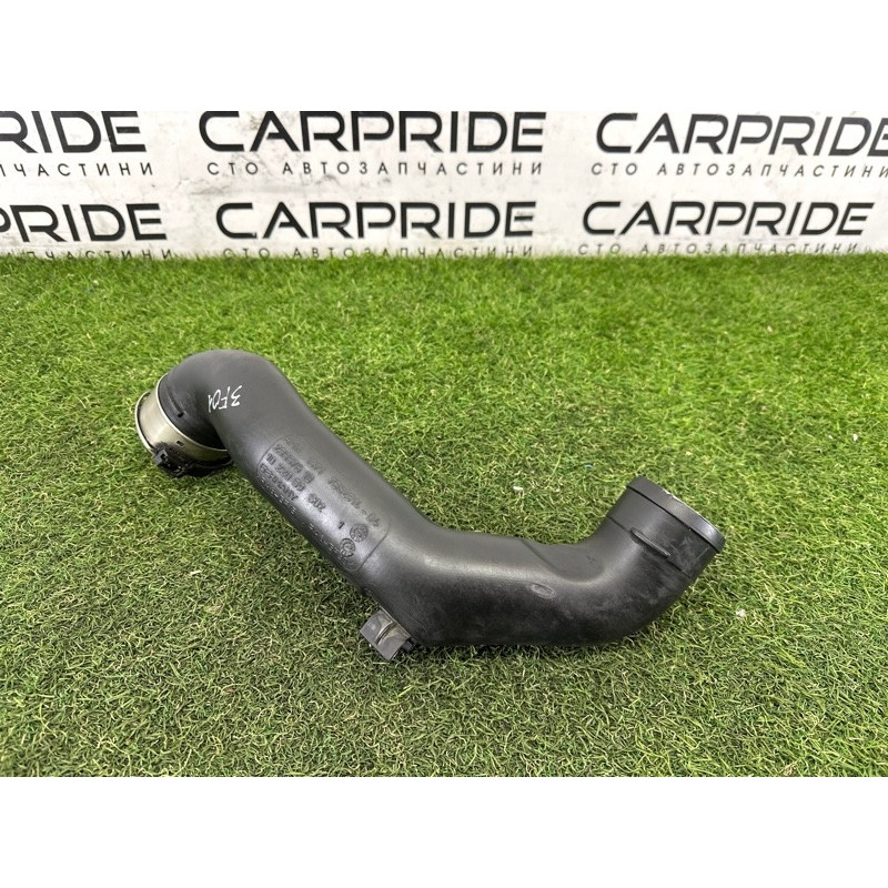 Патрубок интеркулера (двигатель и элементы) BMW 7-series F01 2011 3.0 N54 13717582314