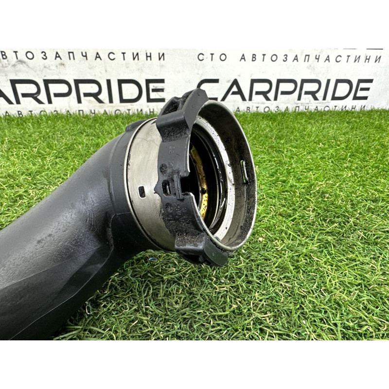 Патрубок интеркулера (двигатель и элементы) BMW 7-series F01 2011 3.0 N54 13717582314