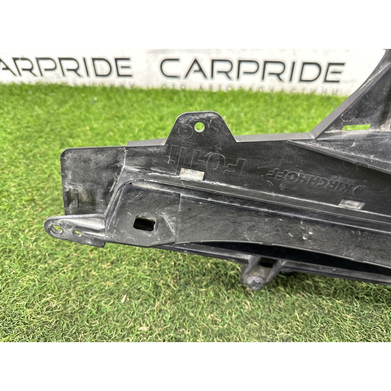 Кронштейн фары (кузов и элементы) BMW 7-series F01 2011 3.0 N54 51647184159