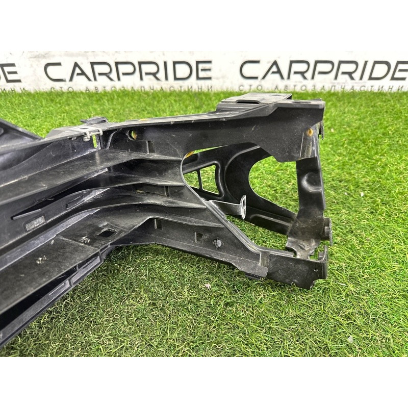 Кронштейн фары (кузов и элементы) BMW 7-series F01 2011 3.0 N54 51647184159