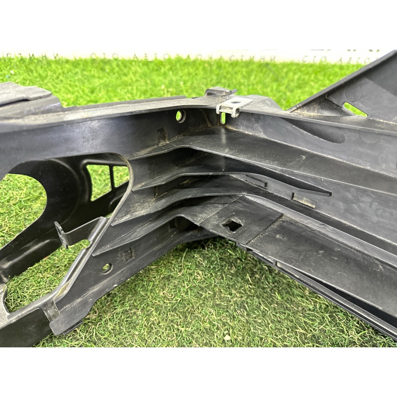 Кронштейн фары (кузов и элементы) BMW 7-series F01 2011 3.0 N54 51647184160