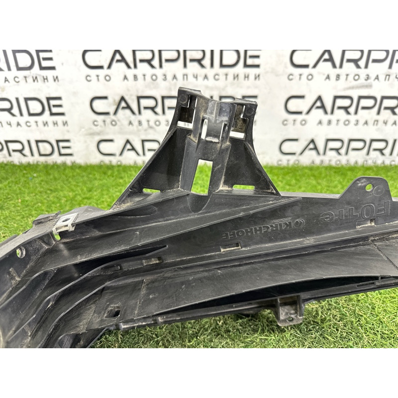 Кронштейн фары (кузов и элементы) BMW 7-series F01 2011 3.0 N54 51647184160