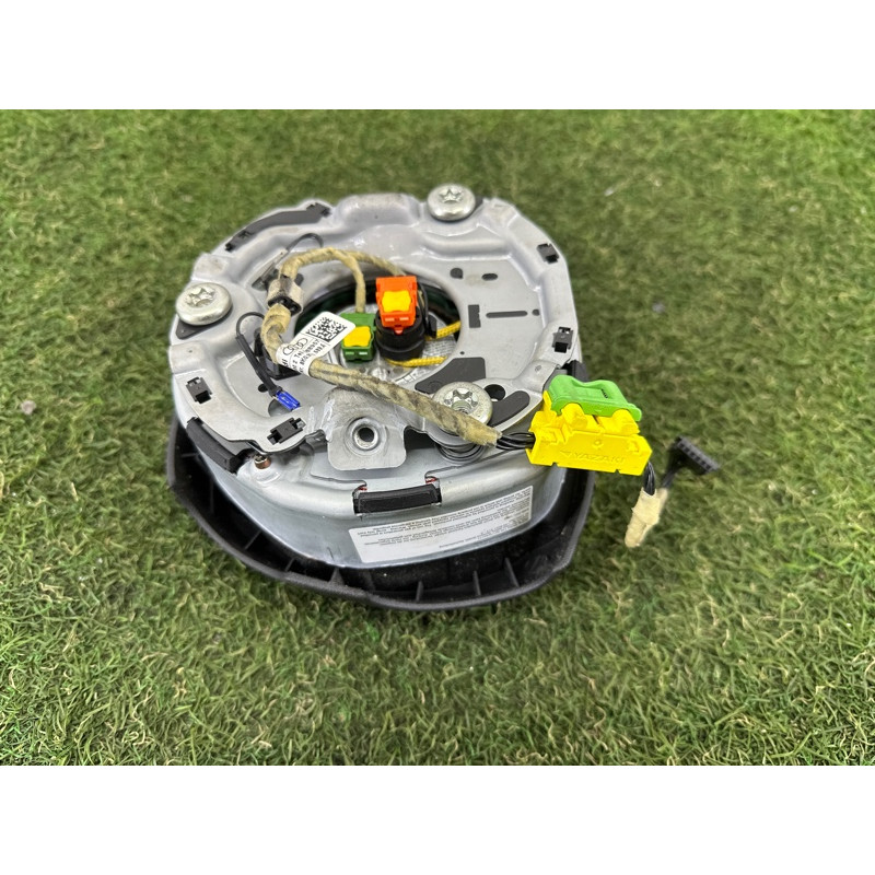 Airbag руля (airbag/безопасность) AUDI A4 B8 2010 2.0 CAEB 8K0880201AG6PS