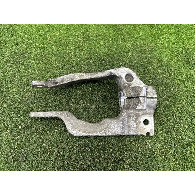 Вилка амортизатора (подвеска) LAND ROVER RANGE ROVER Sport L494 2016 3.0 Diesel LR105282