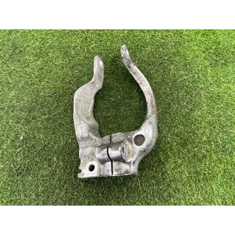 Вилка амортизатора (подвеска) LAND ROVER RANGE ROVER Sport L494 2016 3.0 Diesel LR105282