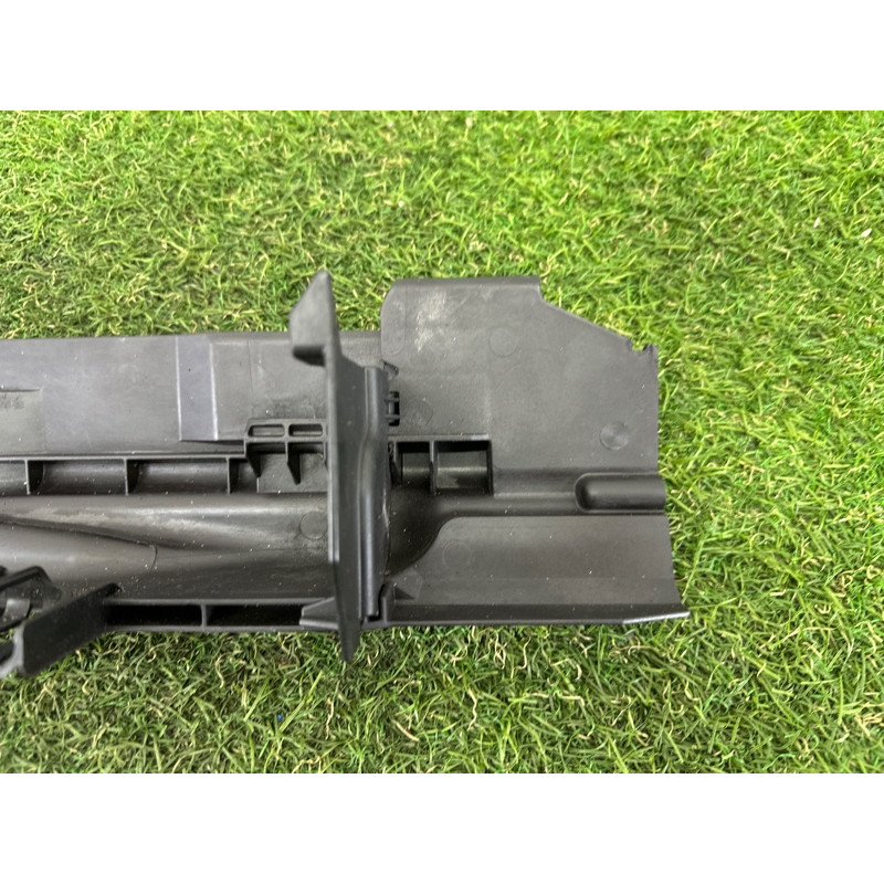 Рамка радиатора (кузов и элементы) BMW X1 E84 2014 2.0 17107524914