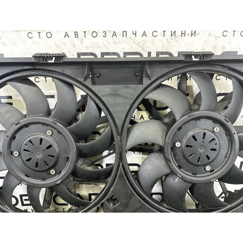Вентилятор охлаждения радиатора (система охлаждения) AUDI A8 D4 2011 4.2 CDRA 4H0121207C