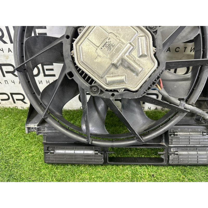 Вентилятор охлаждения радиатора (система охлаждения) AUDI Q7 4M 2017 3.0 CREC 8W0121207C