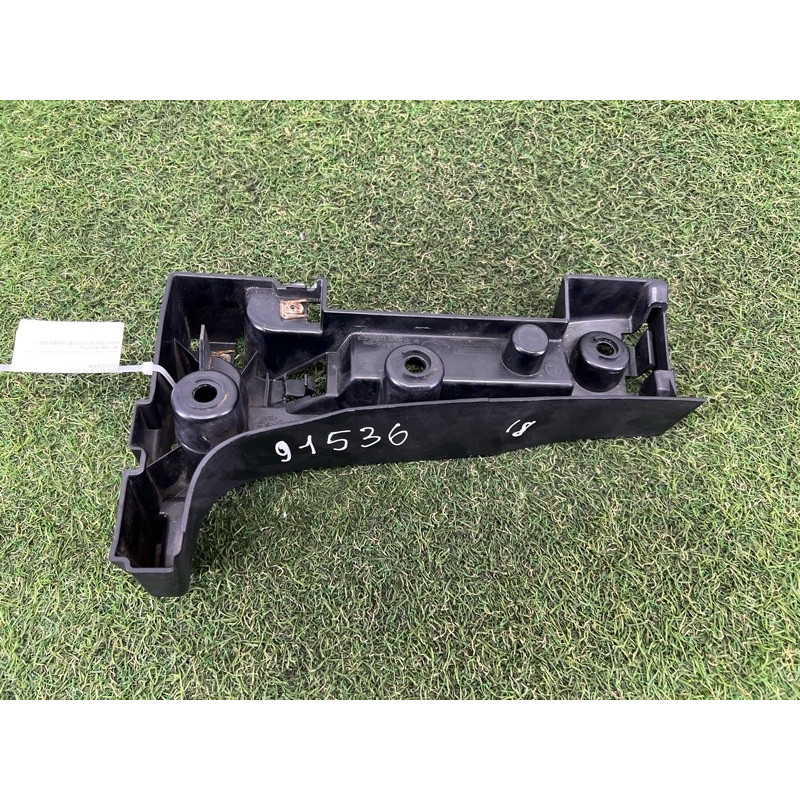 Кріплення бампера (кузов і елементи) BMW X5 E70 2011 3.0 N57 51127226936