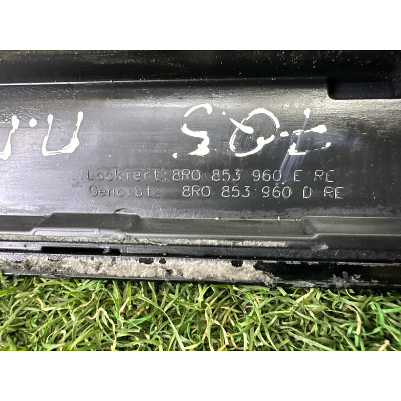 Накладка двері зовнішня (кузов і елементи) AUDI Q5 8R 2010 3.2 CALB 8R0853960EGRU
