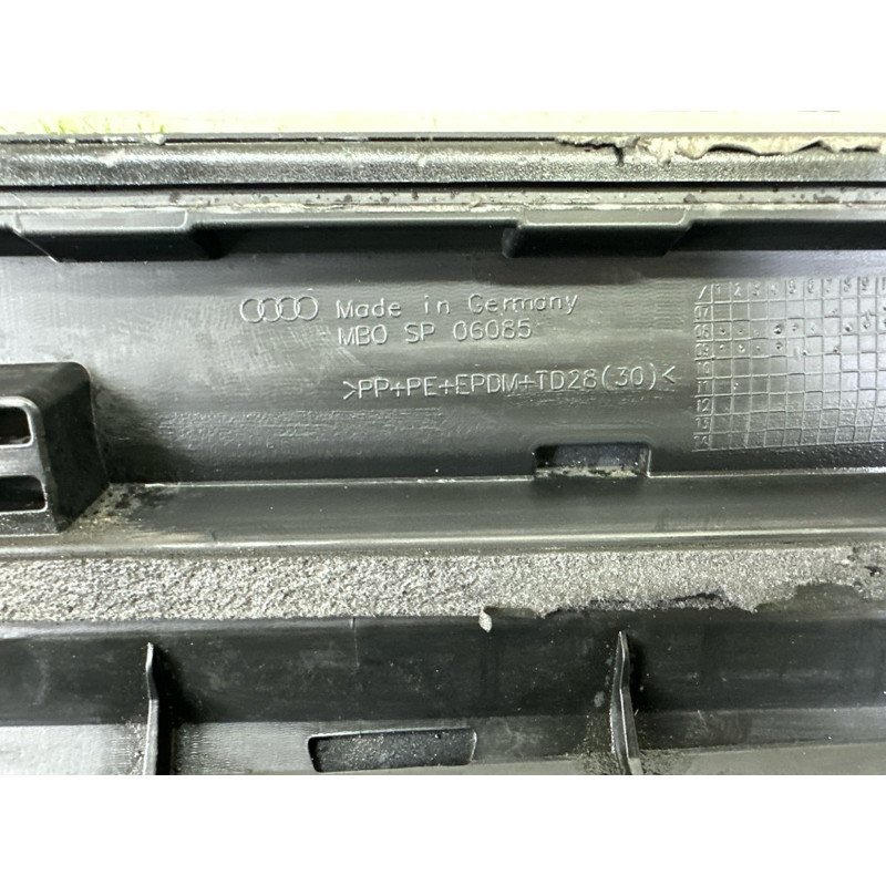 Накладка двері зовнішня (кузов і елементи) AUDI Q5 8R 2010 3.2 CALB 8R0853959EGRU