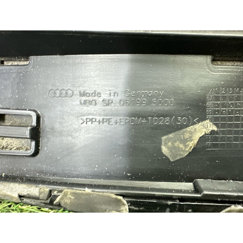 Накладка двері зовнішня (кузов і елементи) AUDI Q5 8R 2010 3.2 CALB 8R0853970EGRU