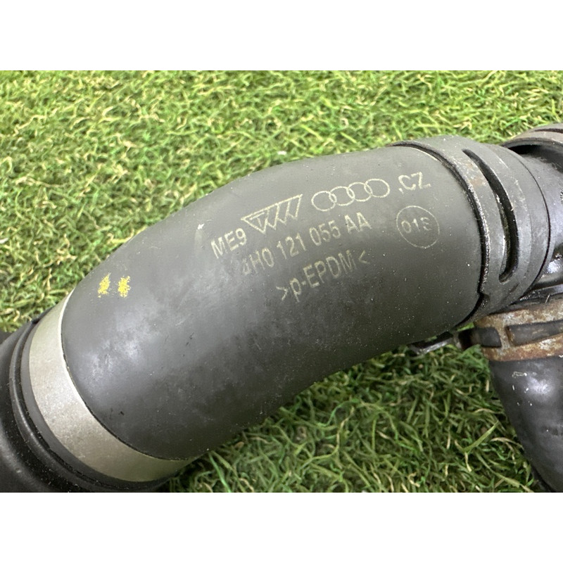 Патрубок (система охлаждения) AUDI A8 D4 2011 4.2 CDRA 4H0121055AA