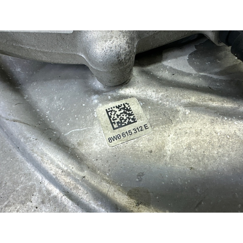 Поворотный кулак (подвеска) AUDI A4 B9 2018 2.0 DBPA 8W0407254F