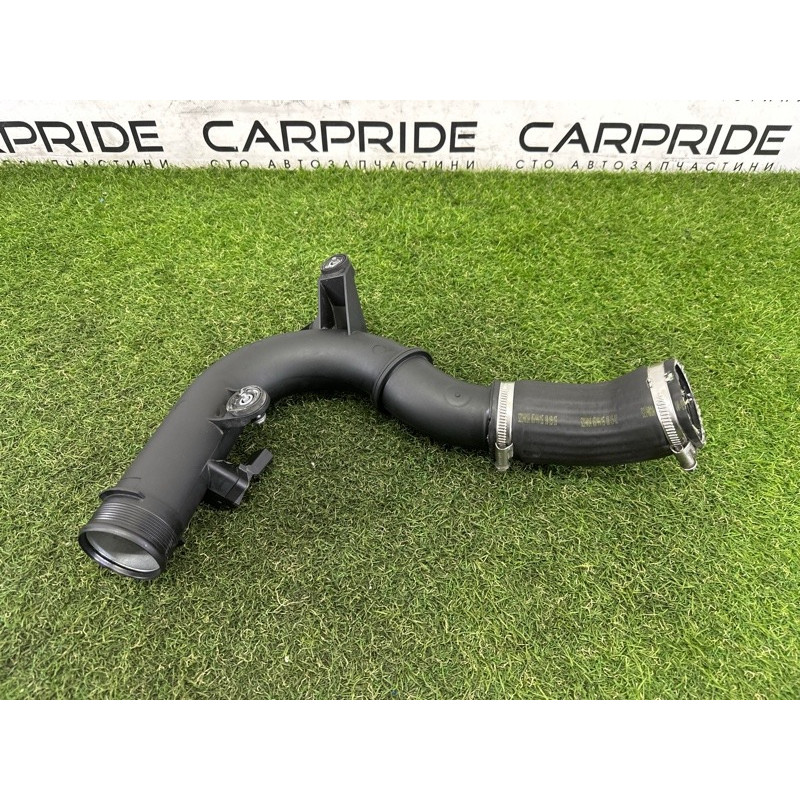 Патрубок интеркулера (двигатель и элементы) AUDI A3 8V 2016 1.8 CNSB 5Q0145770B