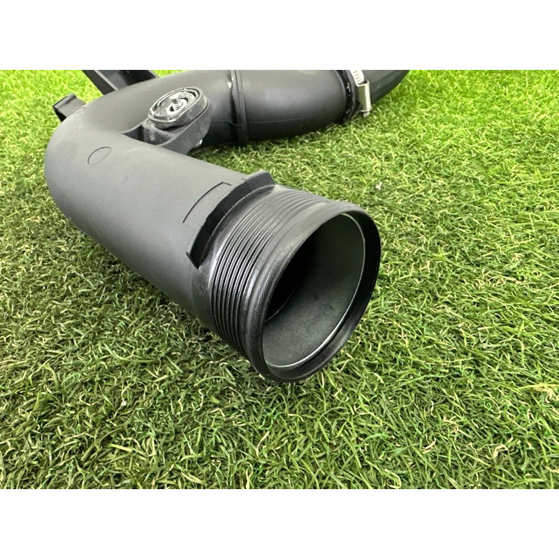 Патрубок интеркулера (двигатель и элементы) AUDI A3 8V 2016 1.8 CNSB 5Q0145770B