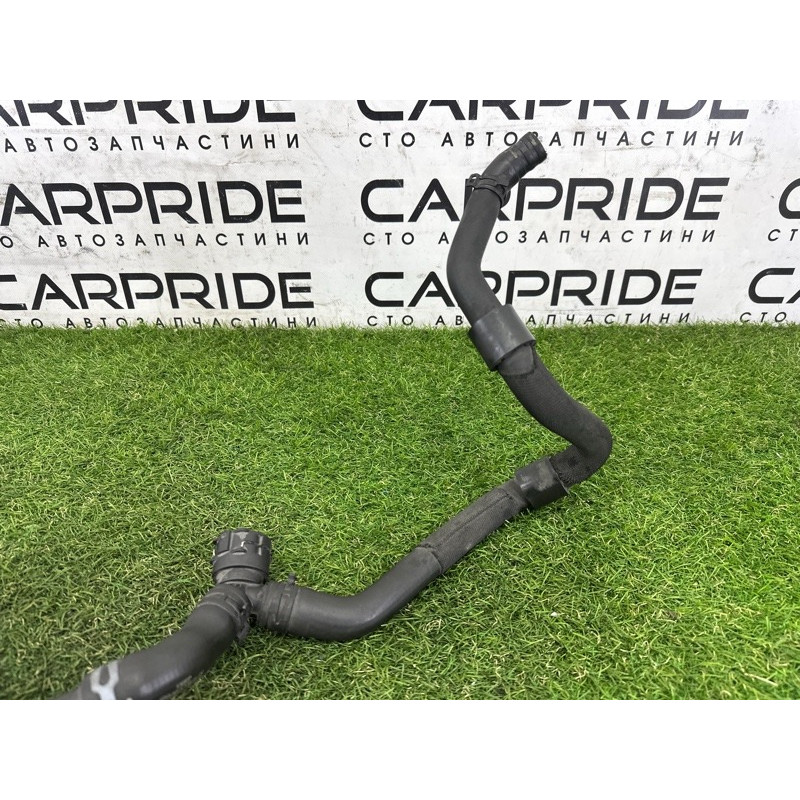 Трубка системы охлаждения (система охлаждения) AUDI A3 8V 2016 1.8 CNSB 5Q0122058C