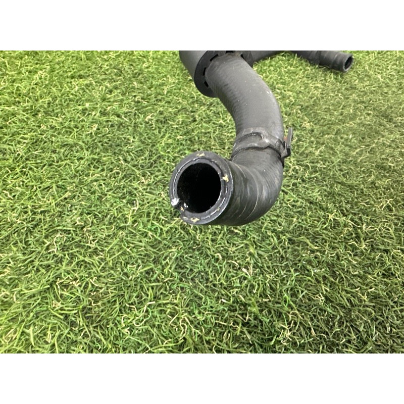 Трубка системы охлаждения (система охлаждения) AUDI A3 8V 2016 1.8 CNSB 5Q0122058C