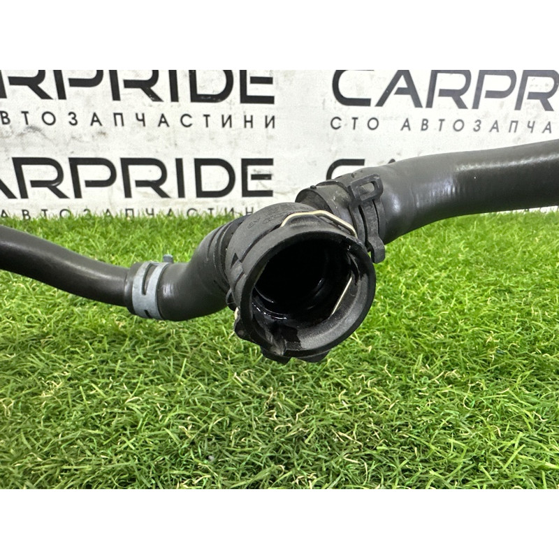 Трубка системы охлаждения (система охлаждения) AUDI A3 8V 2016 1.8 CNSB 5Q0122058C
