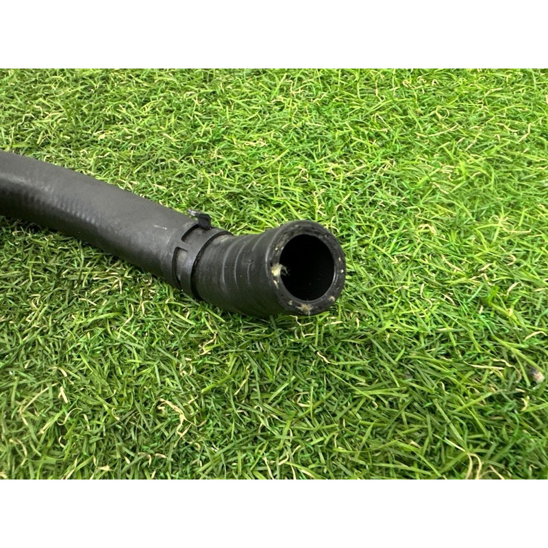 Трубка системы охлаждения (система охлаждения) AUDI A3 8V 2016 1.8 CNSB 5Q0122058C