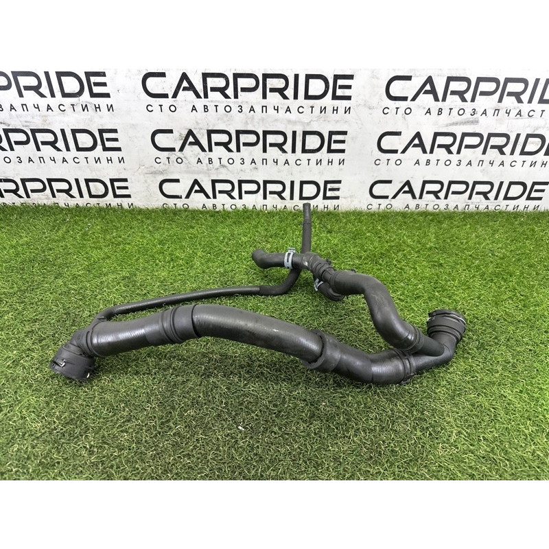 Патрубок (система охлаждения) AUDI A3 8V 2016 1.8 CNSB 5Q0122101FJ