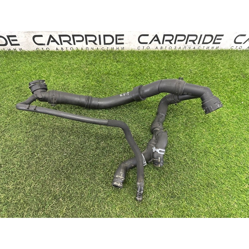 Патрубок (система охлаждения) AUDI A3 8V 2016 1.8 CNSB 5Q0122101FJ