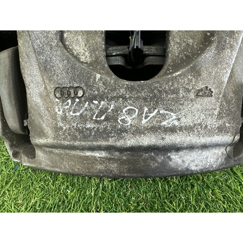 Суппорт тормозной (тормозная система) AUDI A8 D4 2011 4.2 CDRA 4H0615124B