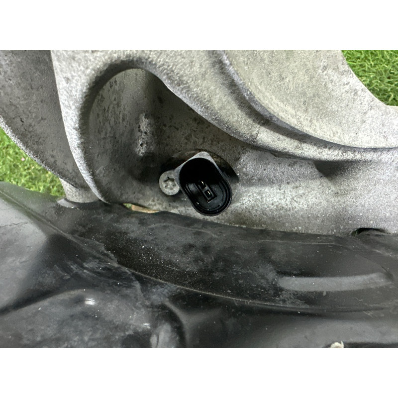 Поворотный кулак (подвеска) AUDI A3 8V 2016 1.8 CNSB 5Q0407253A