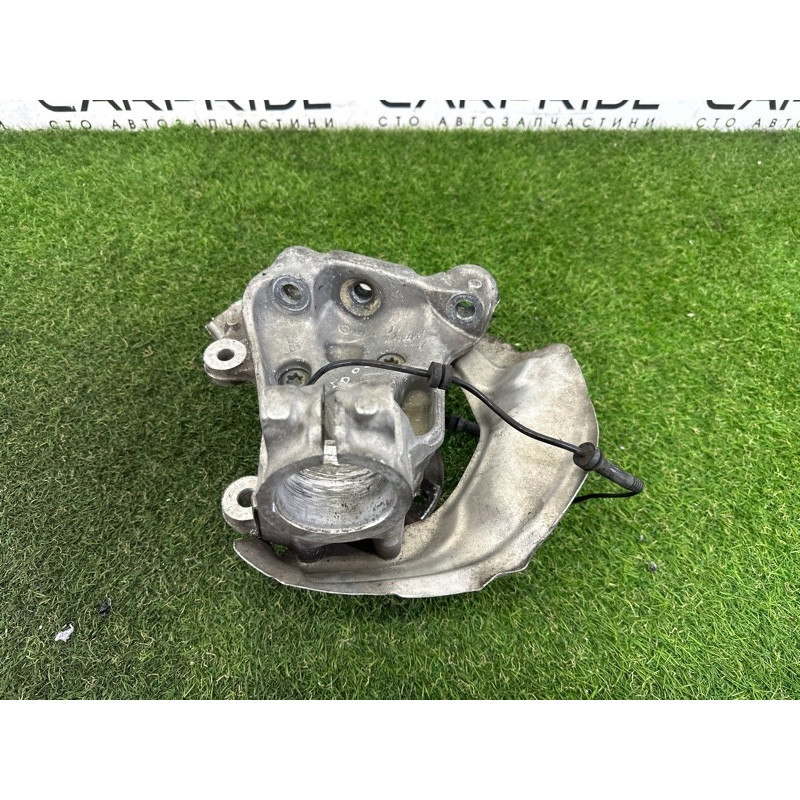 Поворотний кулак (підвіска) BMW 3-series F30 2015 2.0 31216792288